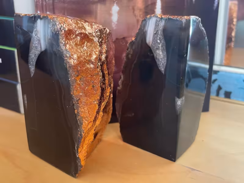 serre-livres agate noir cuivre